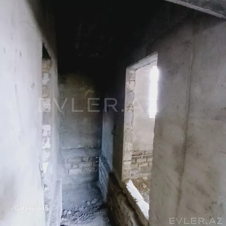 Satılır, həyət evi/villa