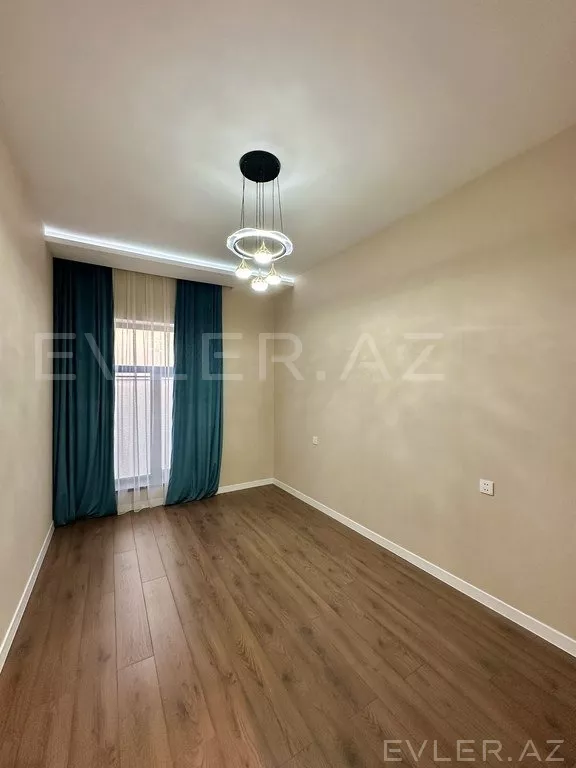 Satılır, həyət evi/villa