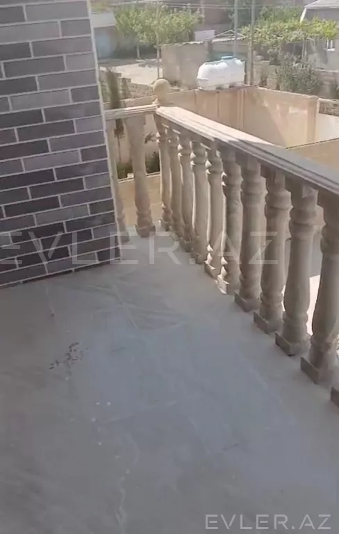 Satılır, həyət evi/villa