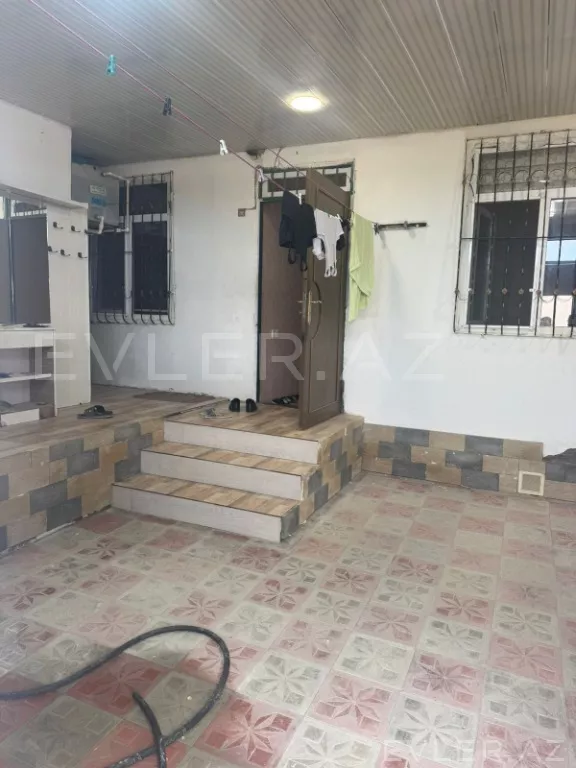 Satılır, həyət evi/villa