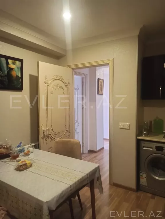 Satılır, yeni tikili