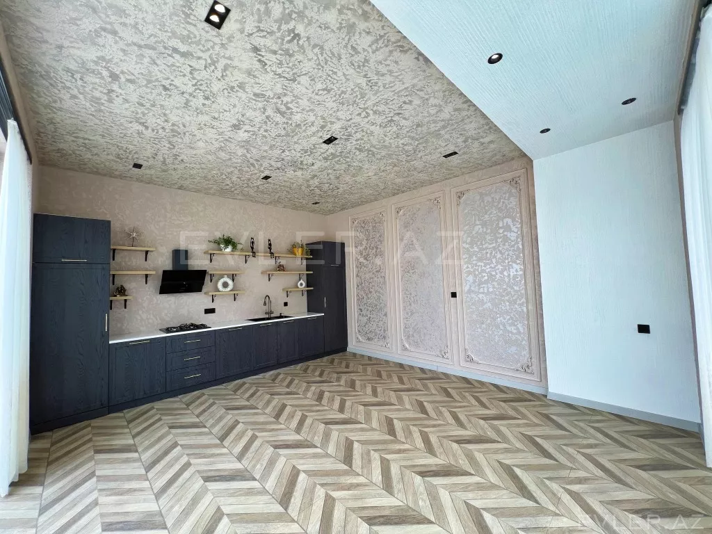 Satılır, həyət evi/villa