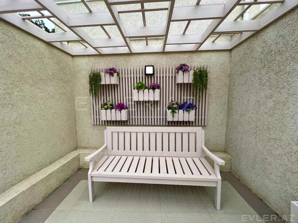 Satılır, həyət evi/villa