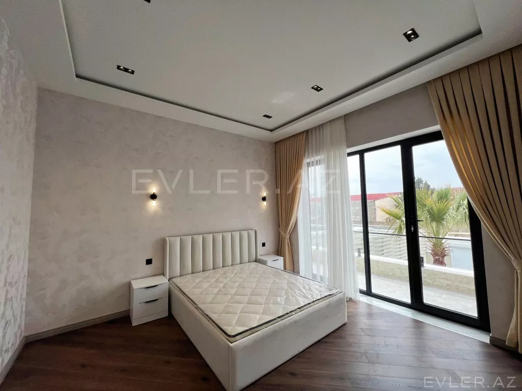 Satılır, həyət evi/villa