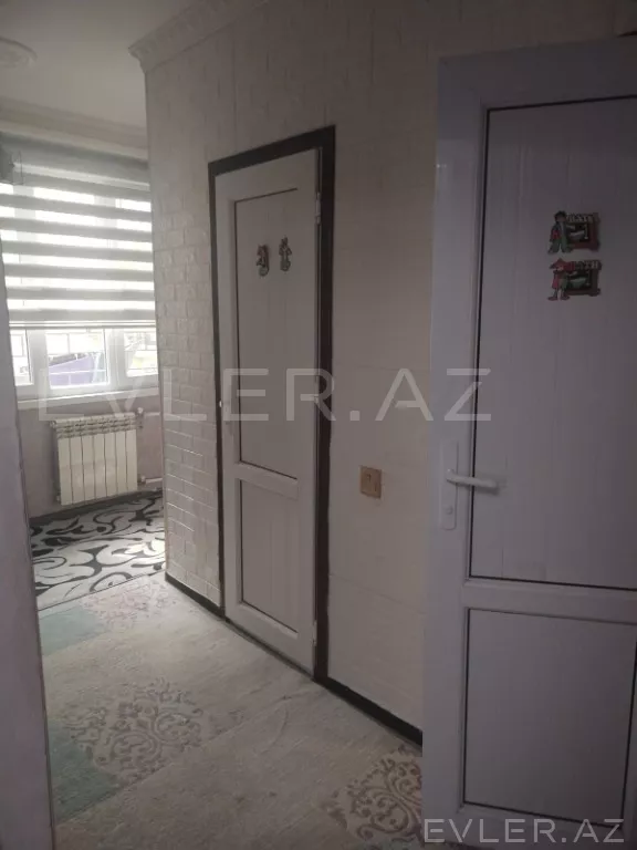 Satılır, köhnə tikili