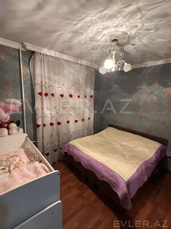 Satılır, köhnə tikili
