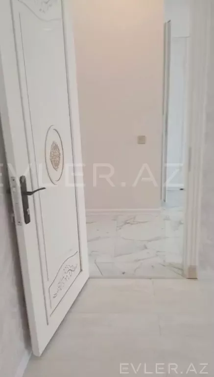 Satılır, həyət evi/villa