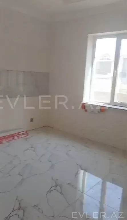Satılır, həyət evi/villa