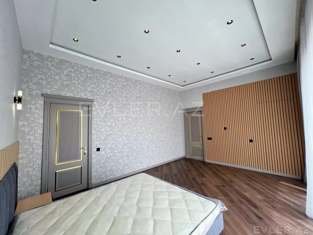 Satılır, həyət evi/villa
