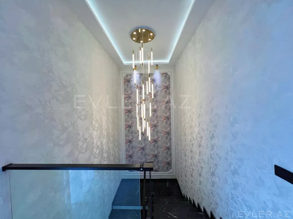 Satılır, həyət evi/villa