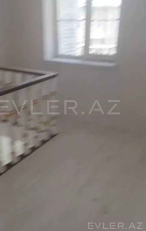 Satılır, həyət evi/villa