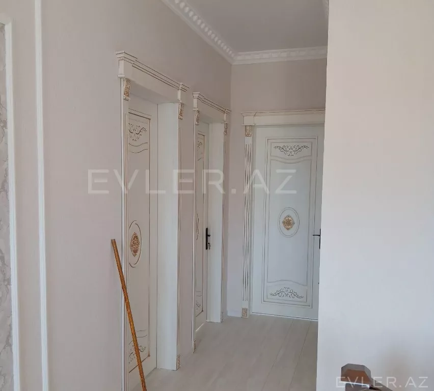 Satılır, həyət evi/villa