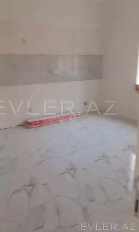 Satılır, həyət evi/villa