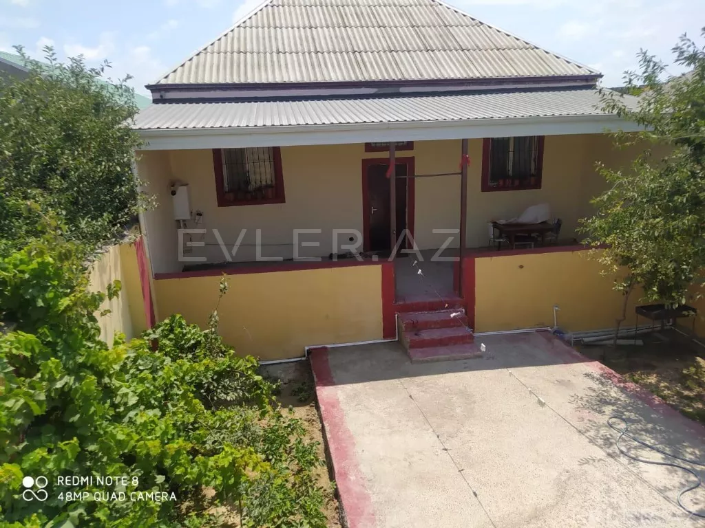 Satılır, həyət evi/villa