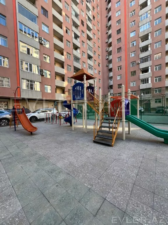 Satılır, yeni tikili