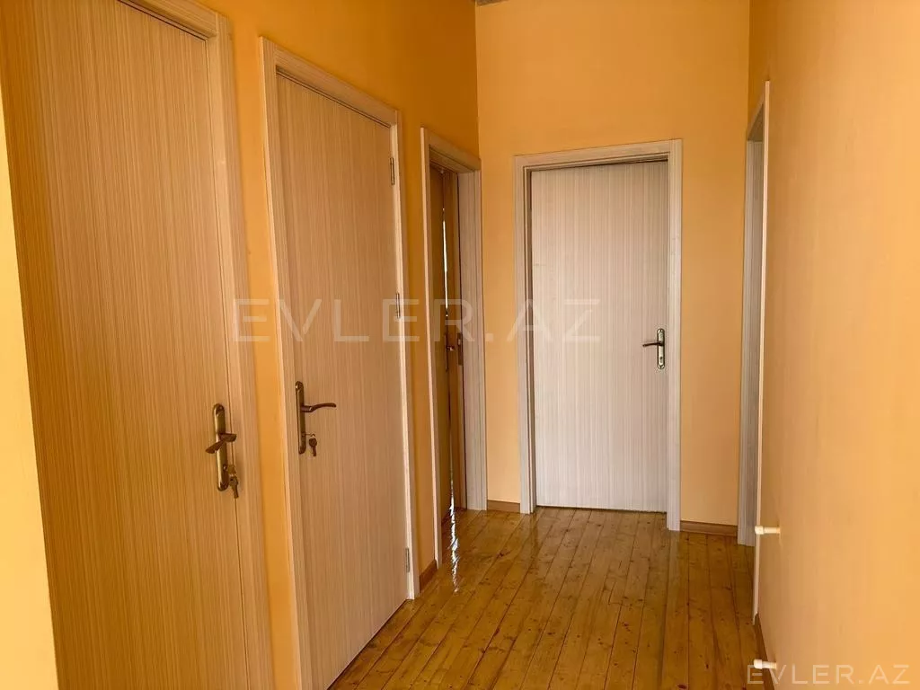 Satılır, həyət evi/villa