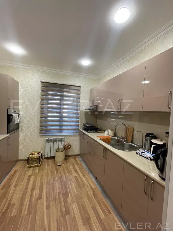 Satılır, həyət evi/villa