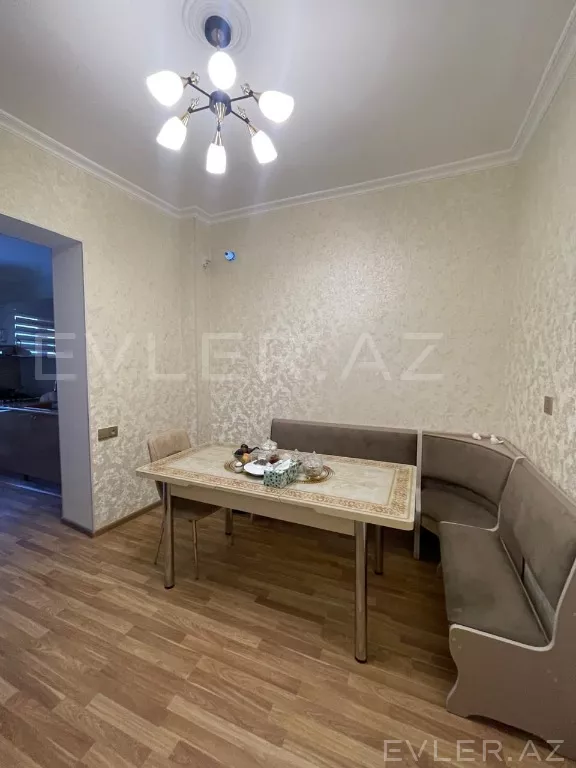 Satılır, həyət evi/villa