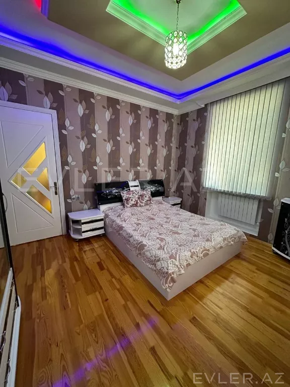 Satılır, həyət evi/villa