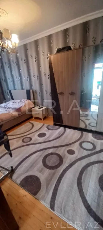 Satılır, həyət evi/villa
