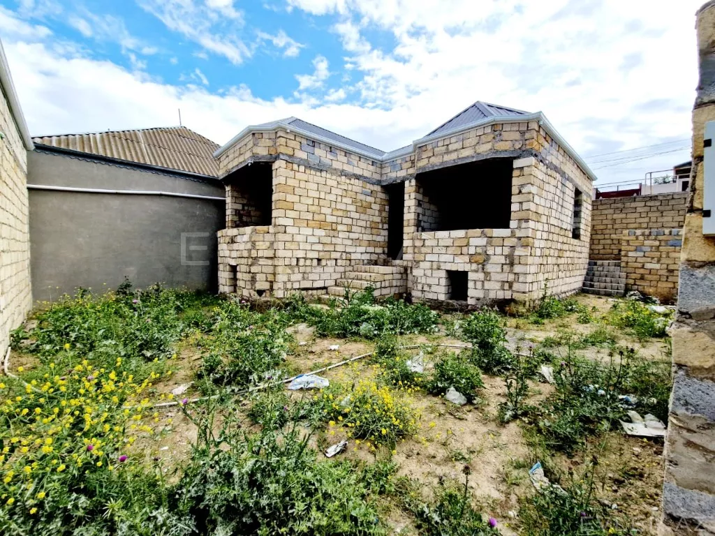 Satılır, həyət evi/villa