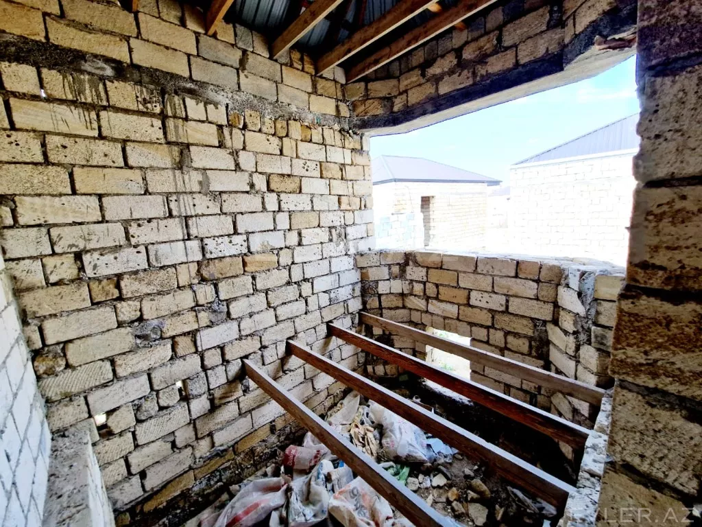 Satılır, həyət evi/villa