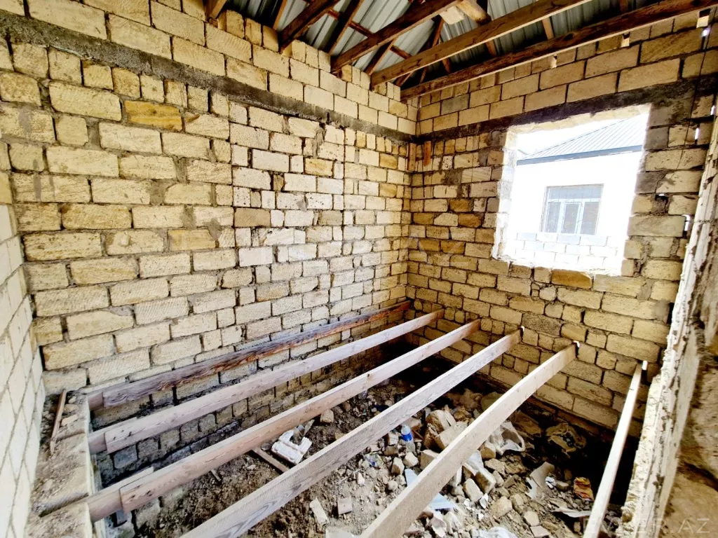Satılır, həyət evi/villa