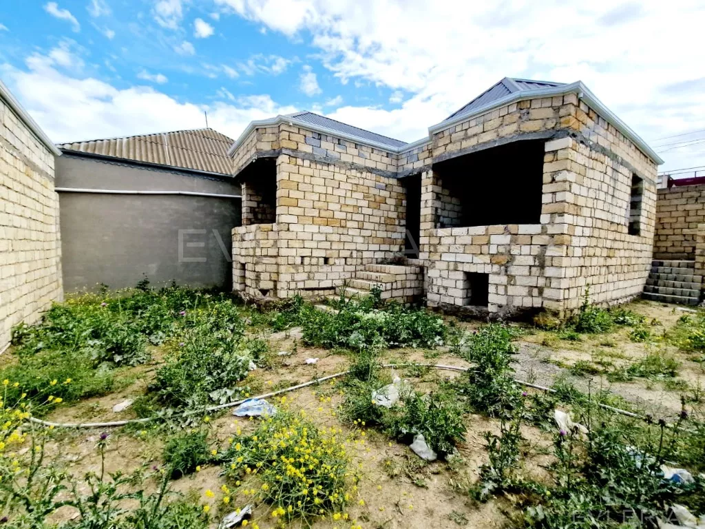 Satılır, həyət evi/villa