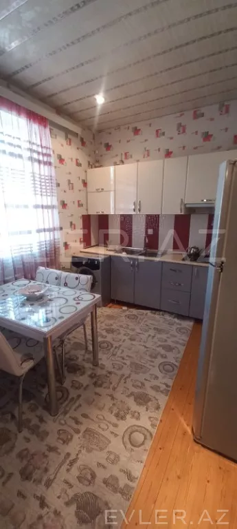 Satılır, həyət evi/villa