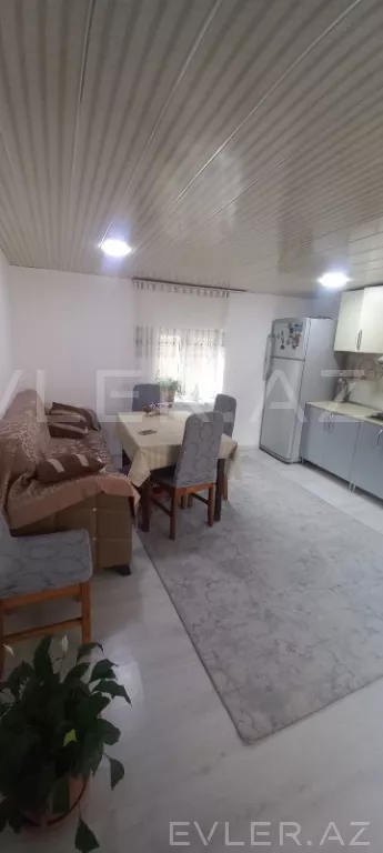 Satılır, həyət evi/villa
