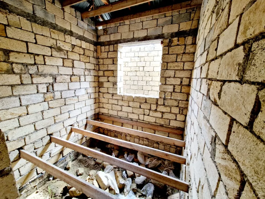Satılır, həyət evi/villa