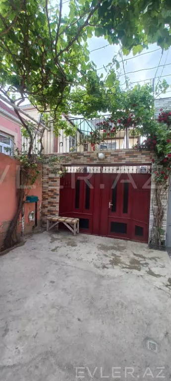 Satılır, həyət evi/villa