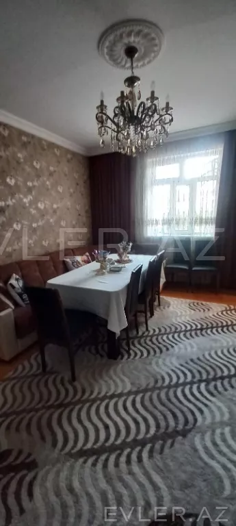 Satılır, həyət evi/villa