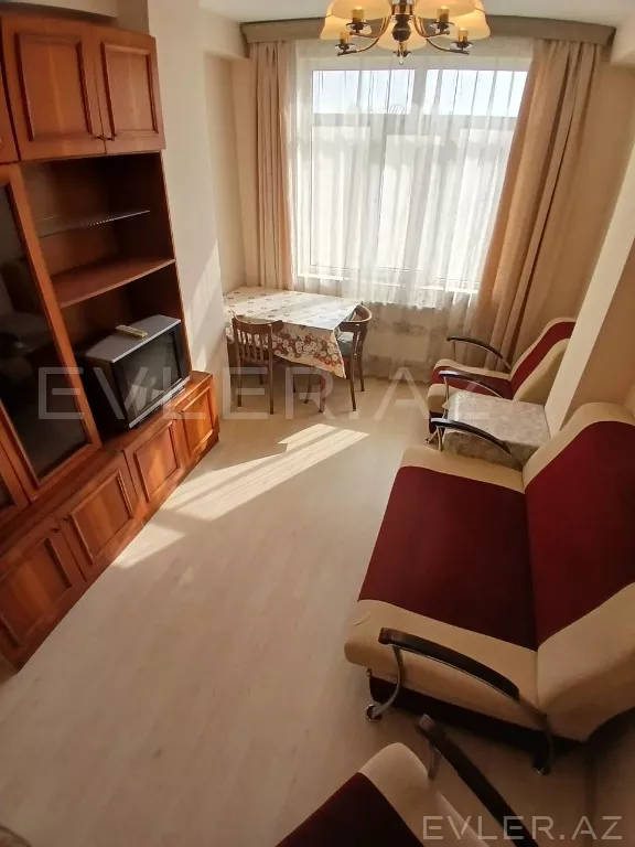 Satılır, yeni tikili