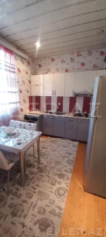 Satılır, həyət evi/villa