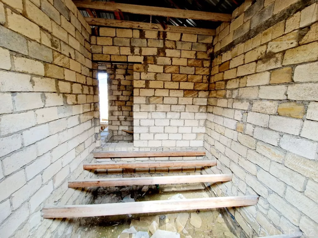 Satılır, həyət evi/villa