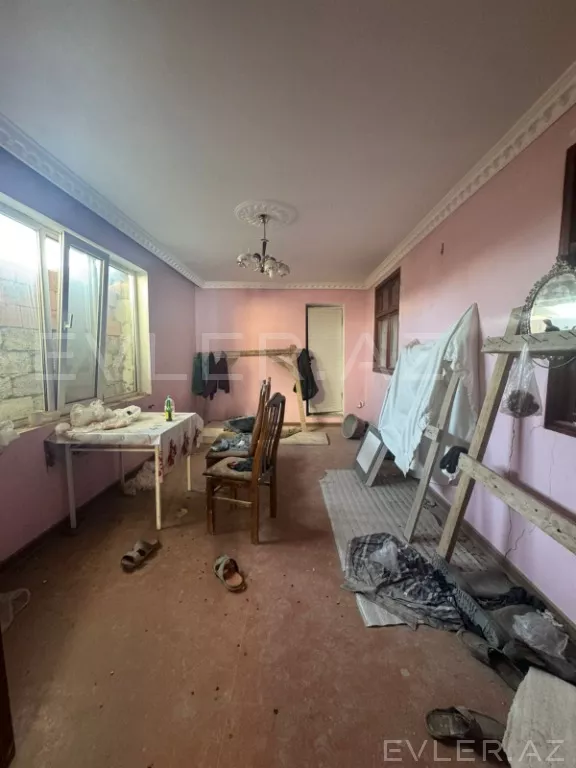 Satılır, həyət evi/villa