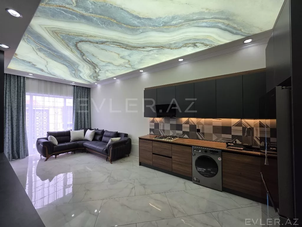 Satılır, həyət evi/villa