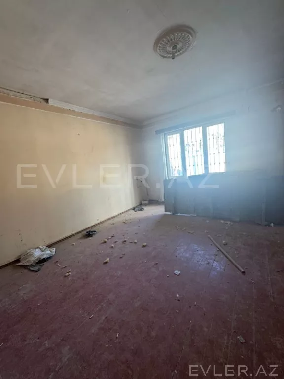 Satılır, həyət evi/villa
