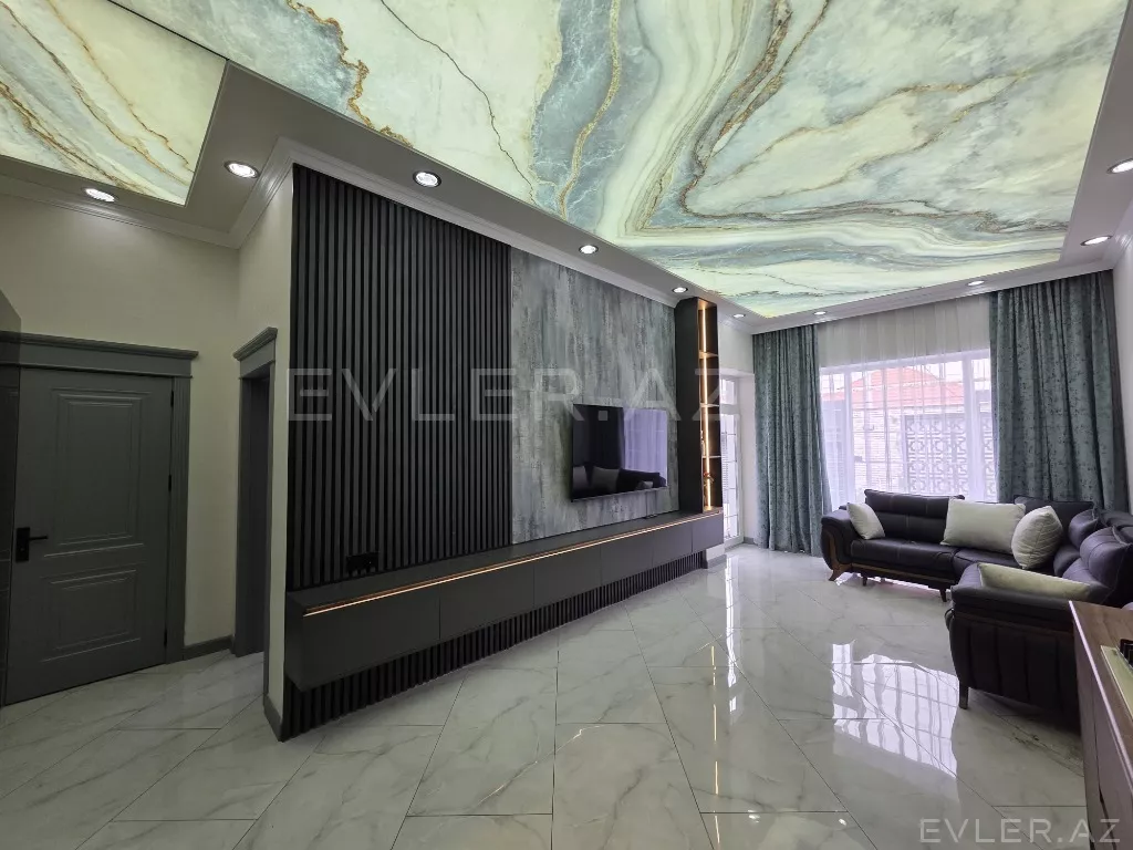 Satılır, həyət evi/villa