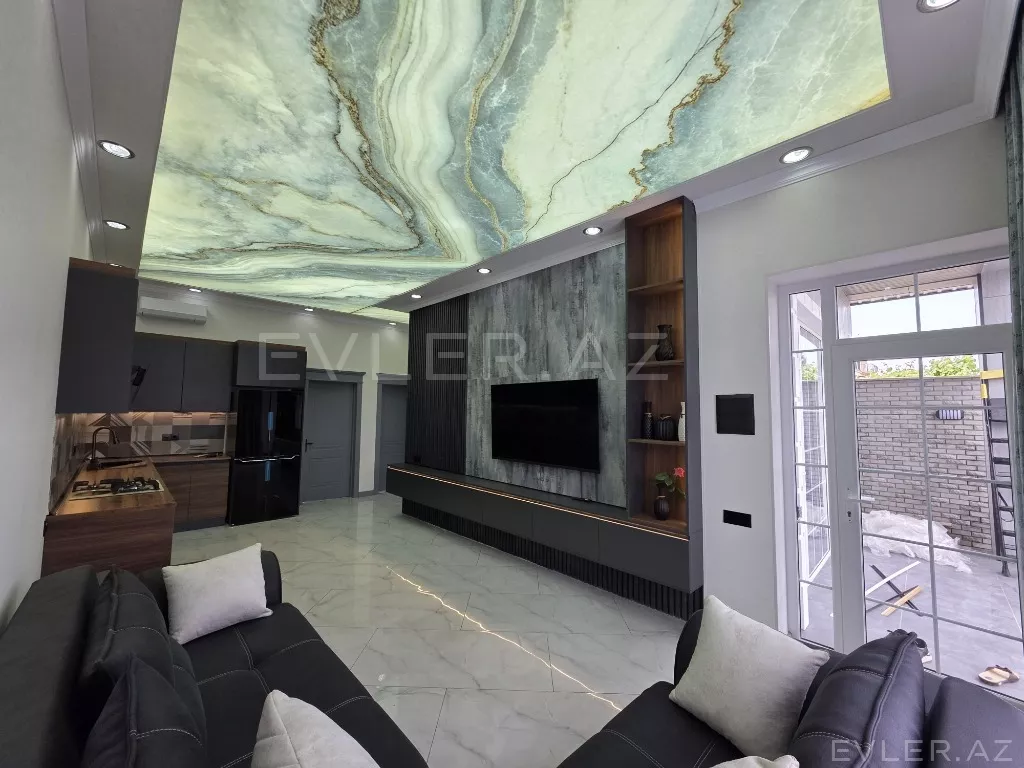 Satılır, həyət evi/villa