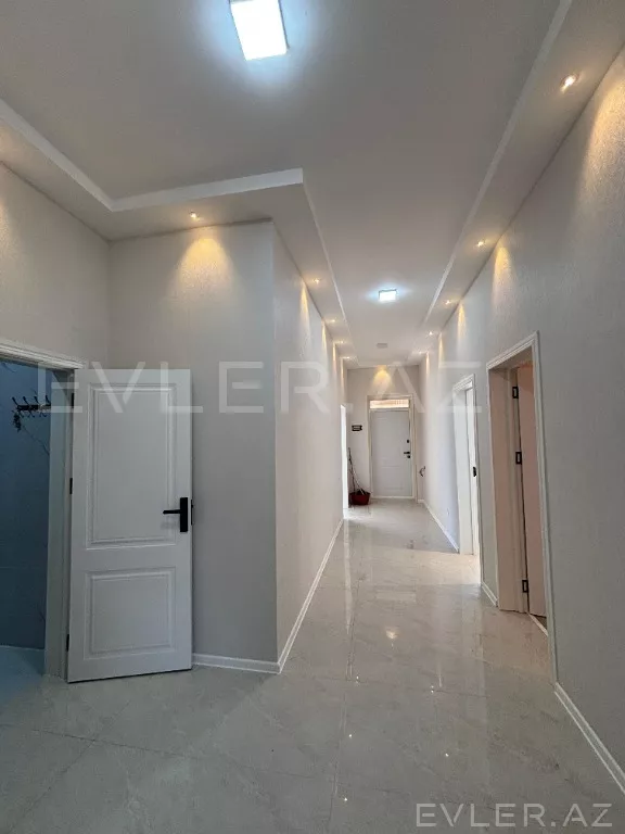 Satılır, həyət evi/villa
