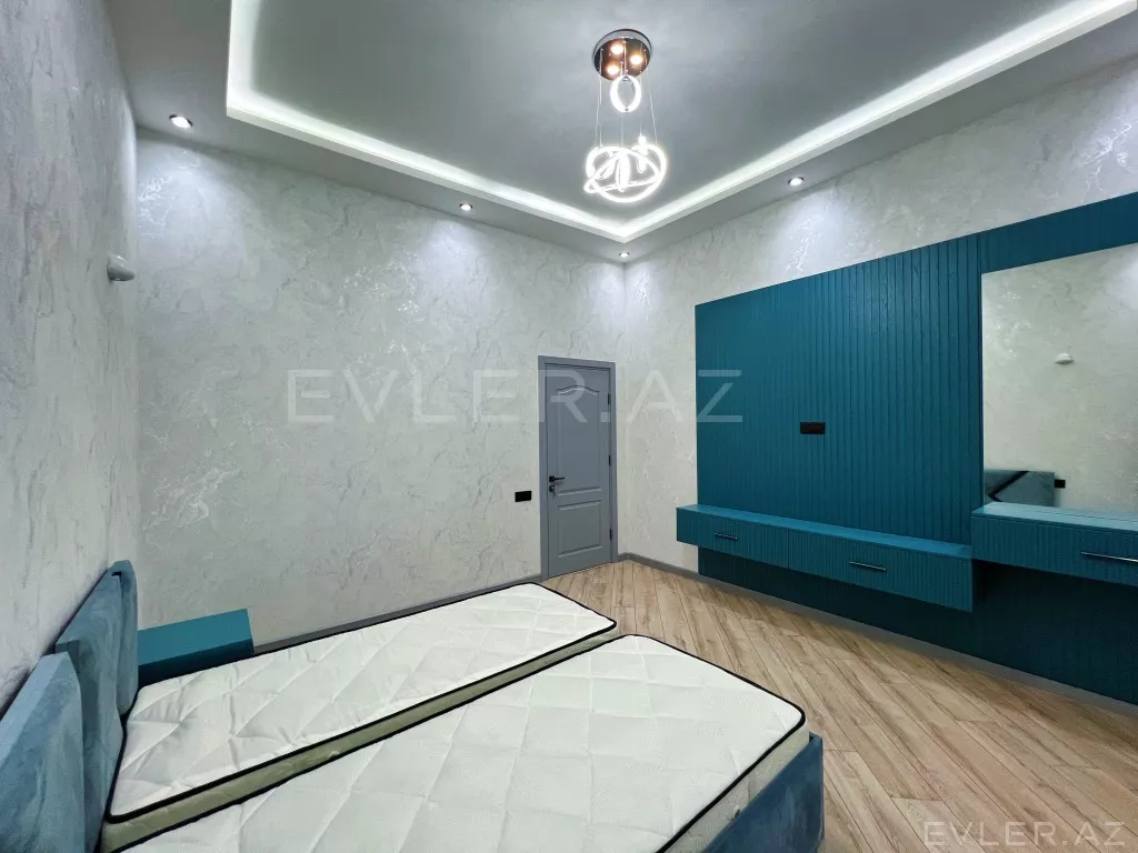 Satılır, həyət evi/villa