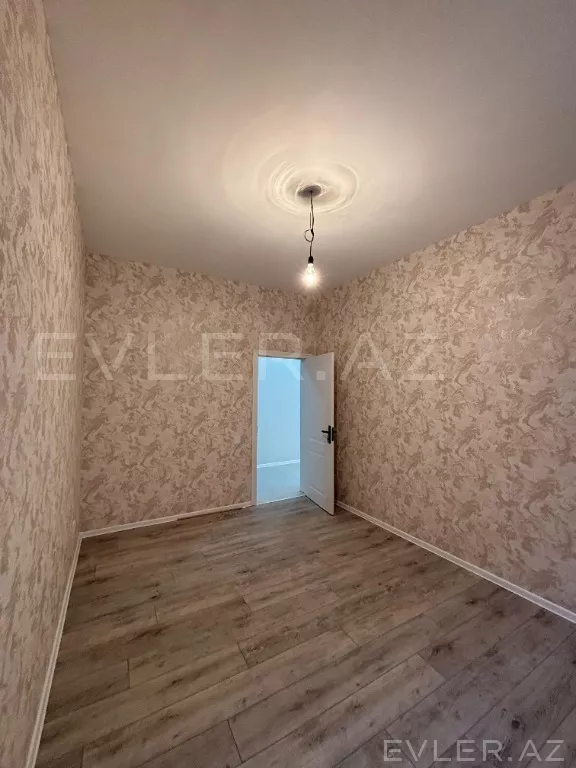 Satılır, həyət evi/villa