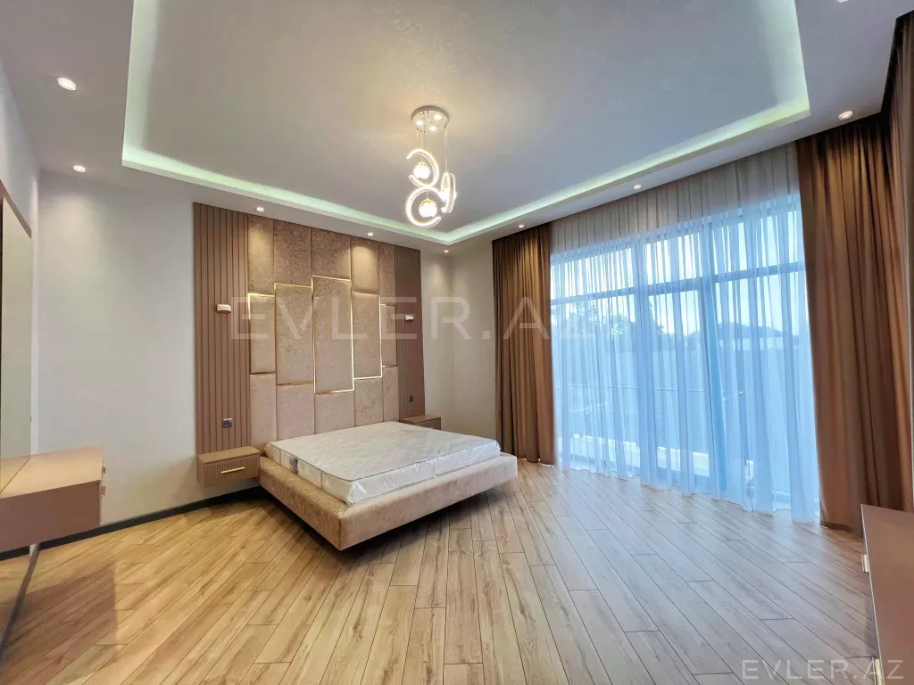 Satılır, həyət evi/villa