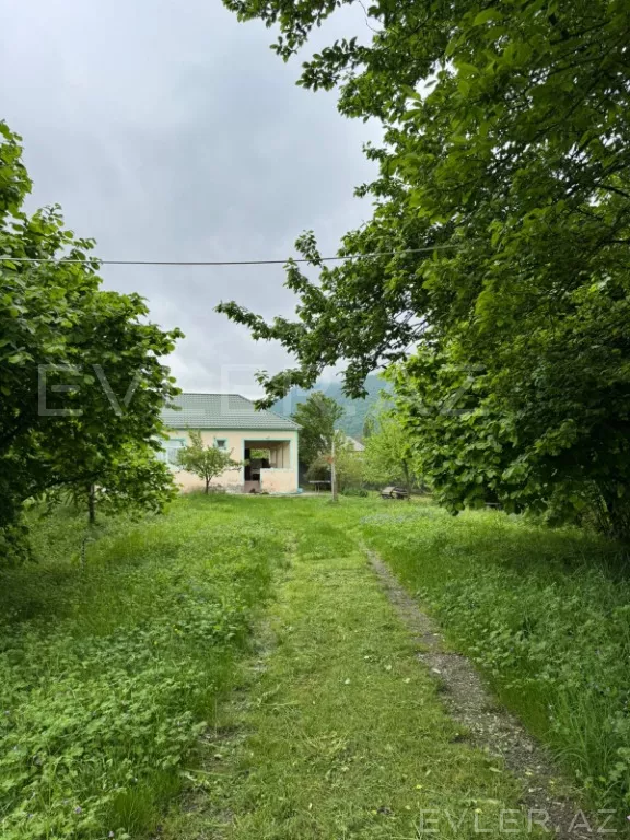 Günlük, bağ evi