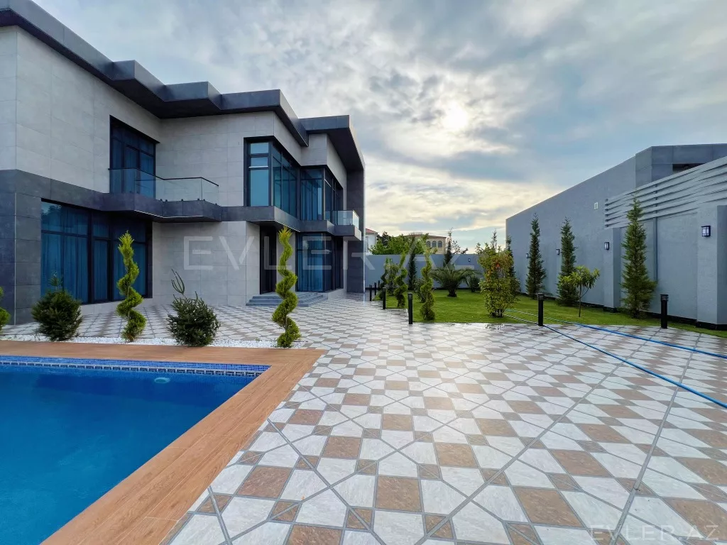 Satılır, həyət evi/villa