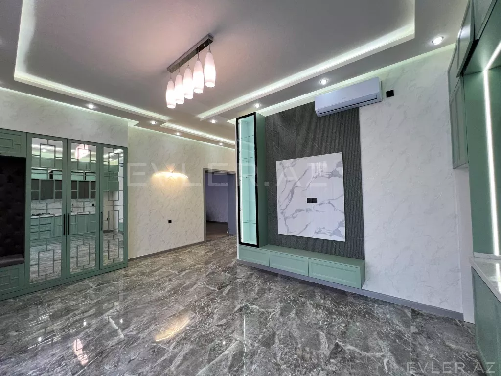 Satılır, həyət evi/villa