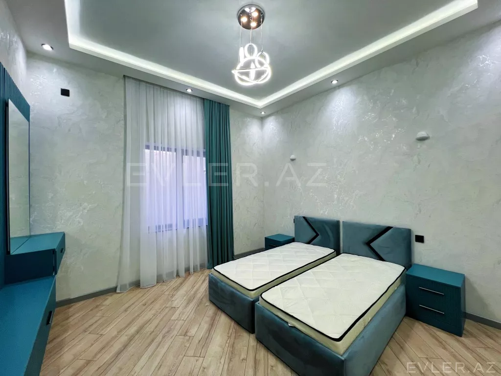 Satılır, həyət evi/villa