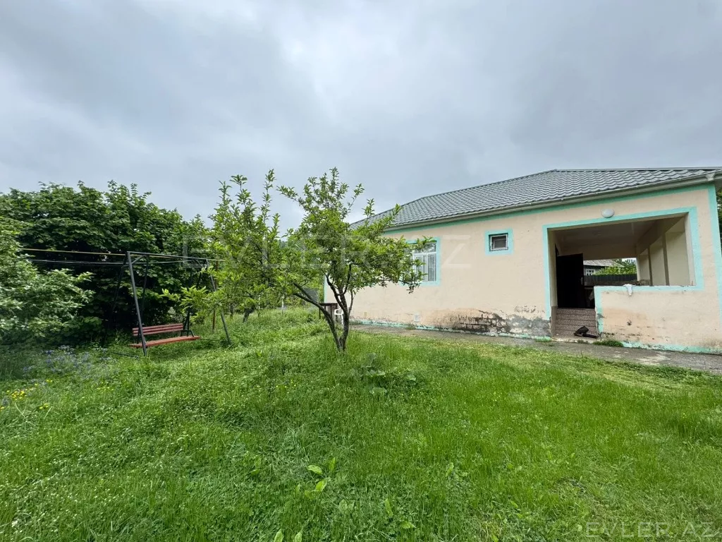 Günlük, bağ evi